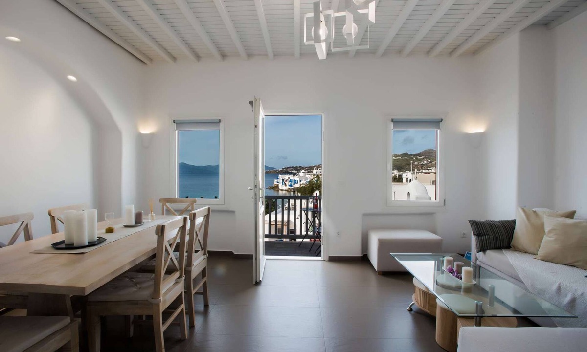 Mykonos Town Hotel | “SeaBlue Venice” House 3