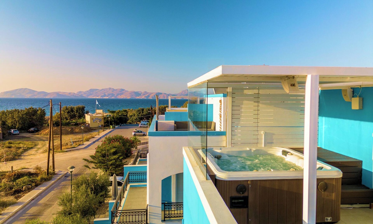 Mastichari Villa | Seabreeze Villa - with Jacuzzi & heated pool