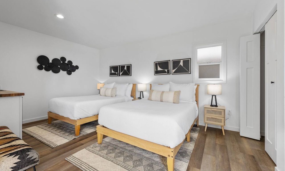 South Oceanside Hotel | South O Bungalow 7 - Premium Double Studio + Patio