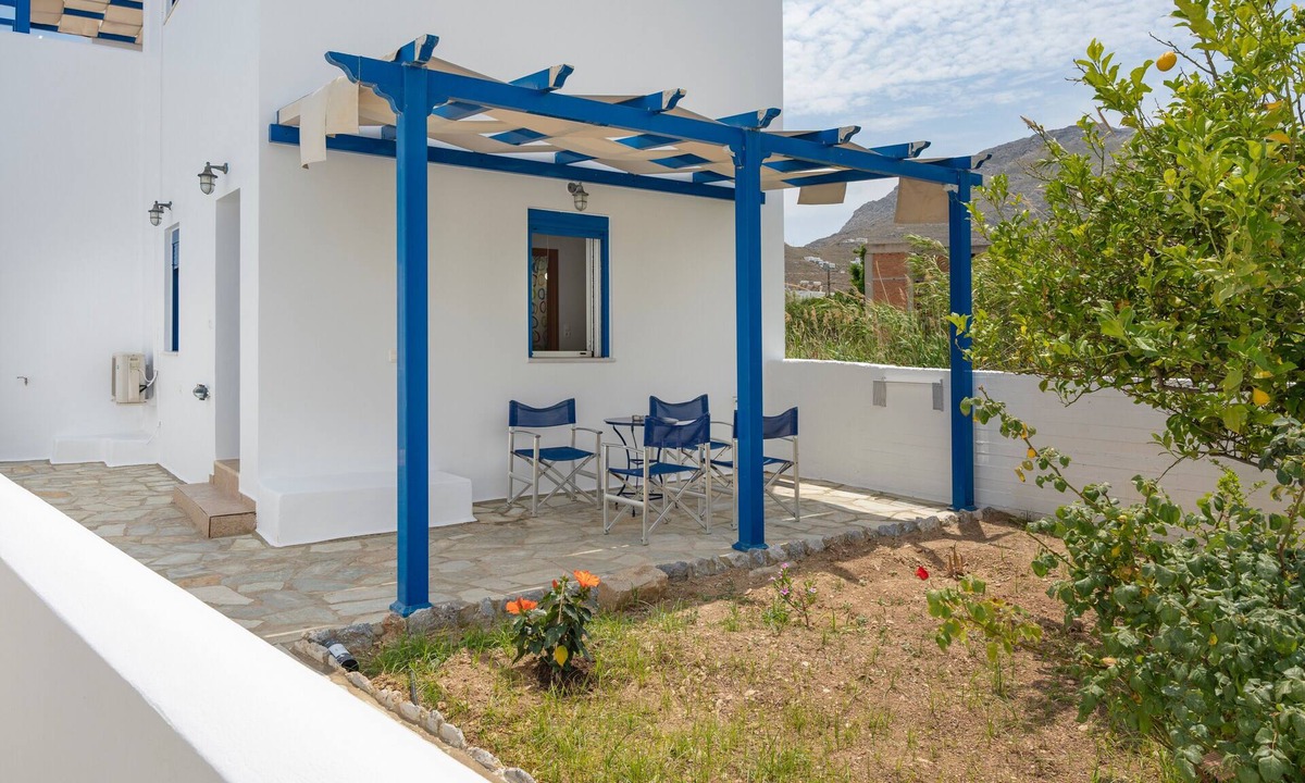 Serifos Apartment | Studio Apartment 'Studios Ninemia Serifos 3' with Sea View, Wi-Fi and Air Conditioning