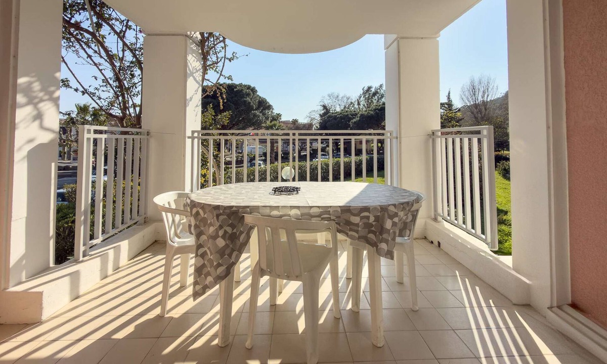 Cavaliere Beach Apartment | Studio Cabine vue dégagée et à 100 m de la plage de Cavalière