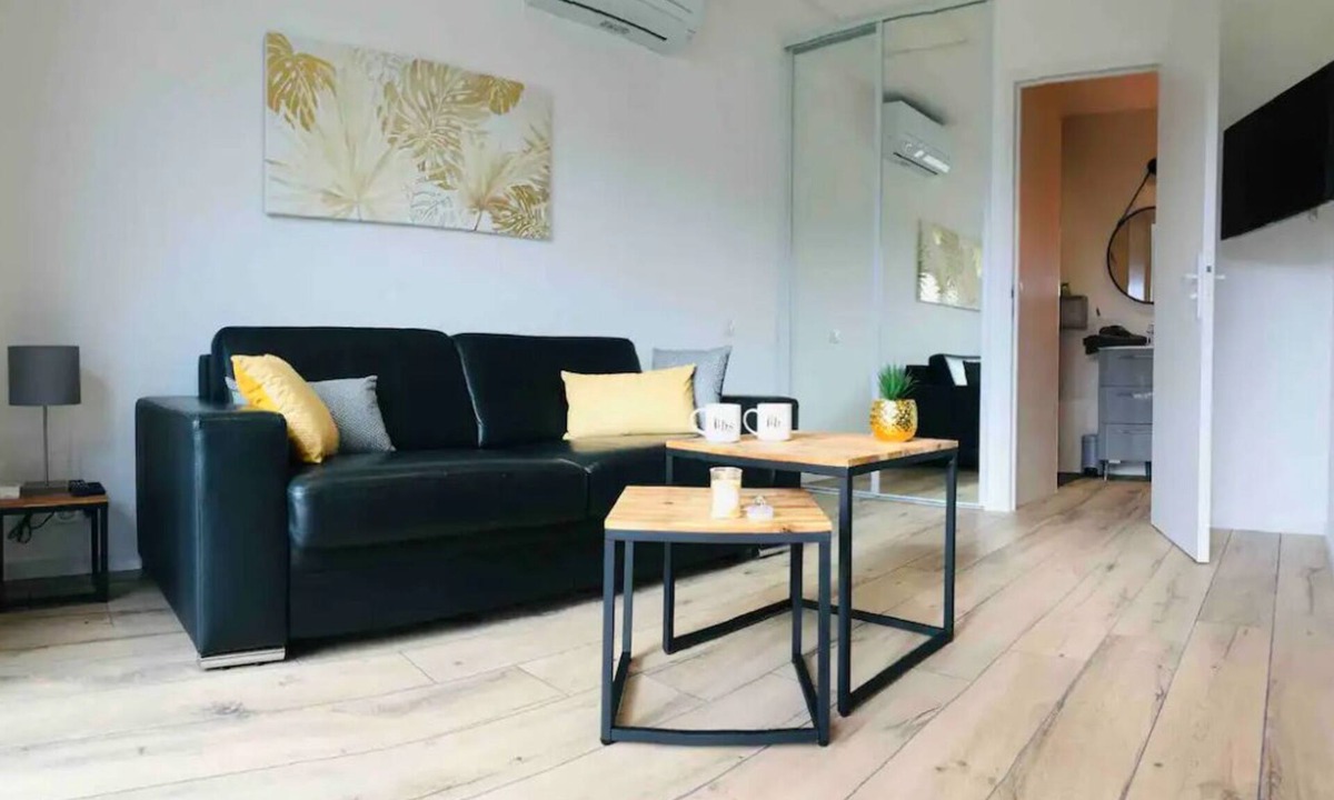 Les Adrets-de-l'Esterel Apartment | Studio Cosy Dans Lesterel Proche Mer