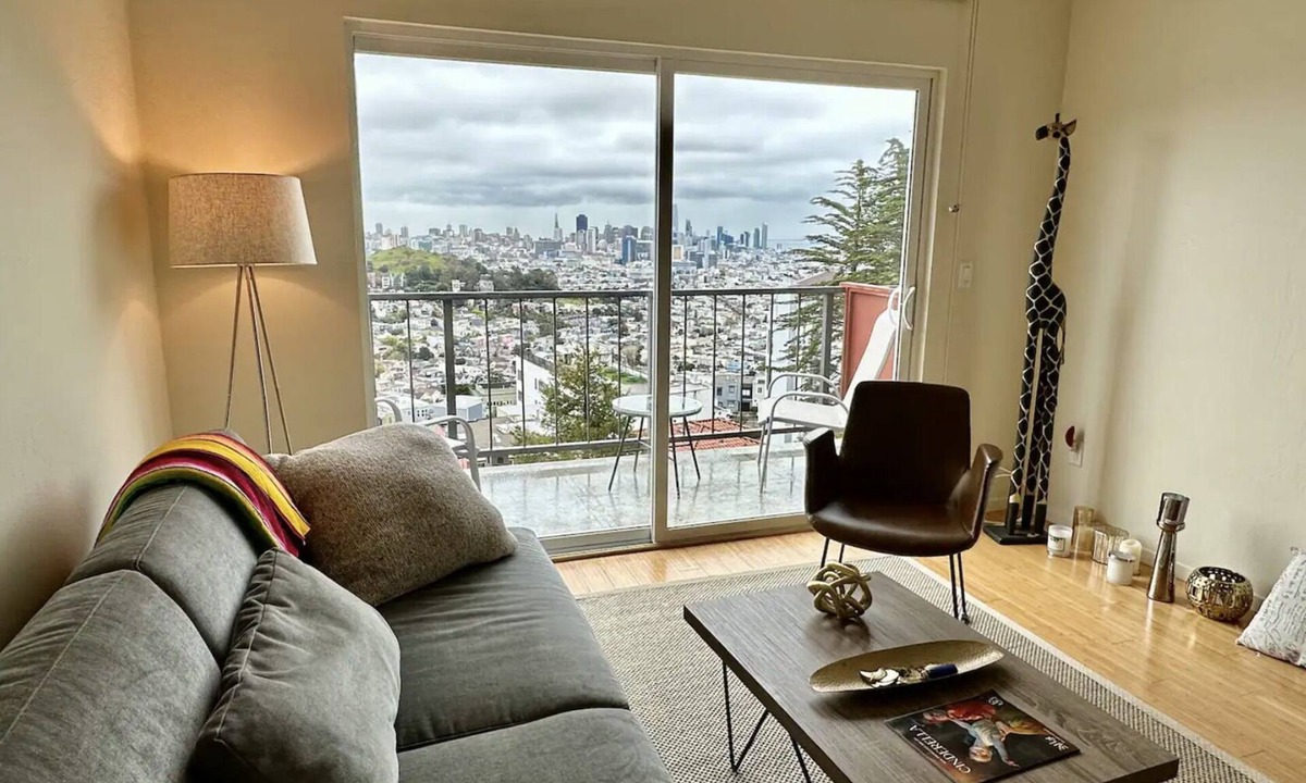 Eureka Valley Apartment | Stunning 2-Level Apt with Panoramic SF Views & Private Balconies