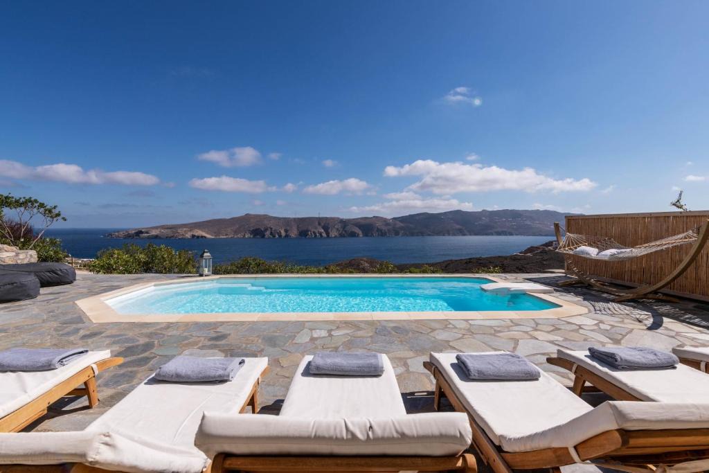 Mykonos Villa | Summer Mood Villas "Plus" - 6 bedroom villa