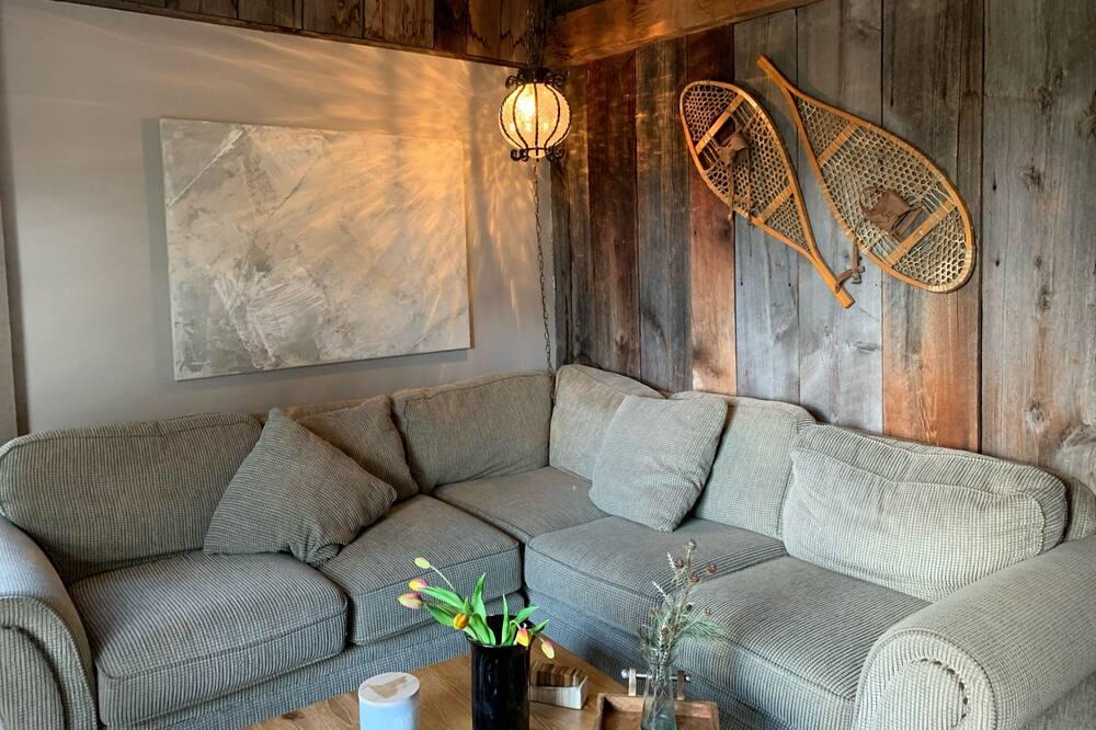 Sutton Ski Chalet | Sutton Base Camp