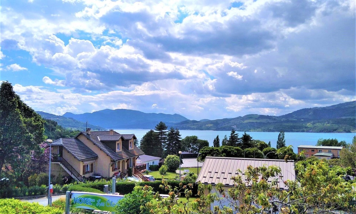 Savines-le-Lac Apartment | T2 Between lake and mountains in Savines, 300m from the lake