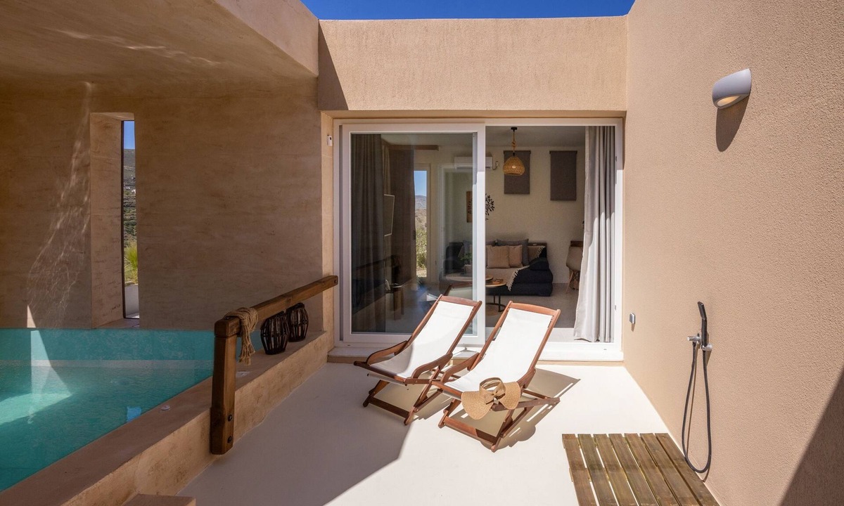 Tinos Villa | The Hydor Element Of Gaea