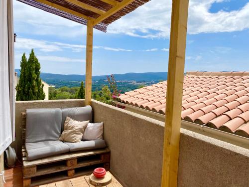 Grimaud Apartment | Utopia appartement Grimaud village