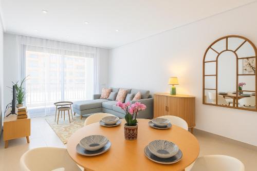 Alboraya Apartment | Valencia Beach Home 8