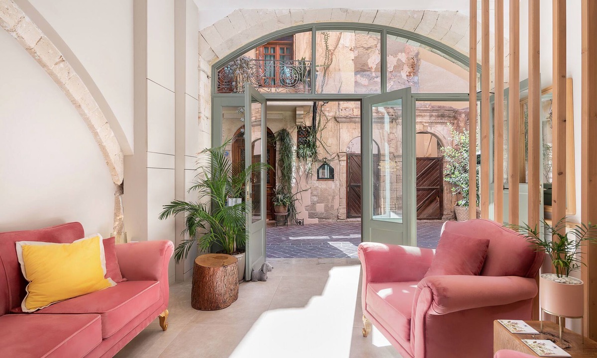 Chania Old City House | Viaggio Elegant Rooms