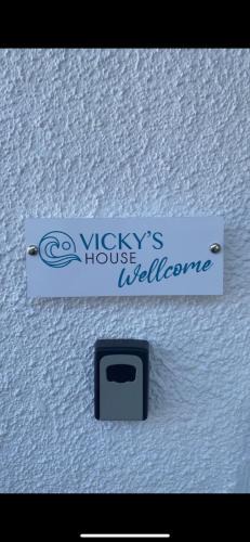 Olympiada Apartment | Vicky's house