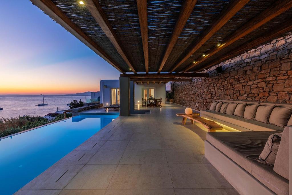 Mykonos Town Villa | Vida Suites