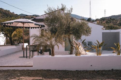 Alora Villa | Villa Bellido