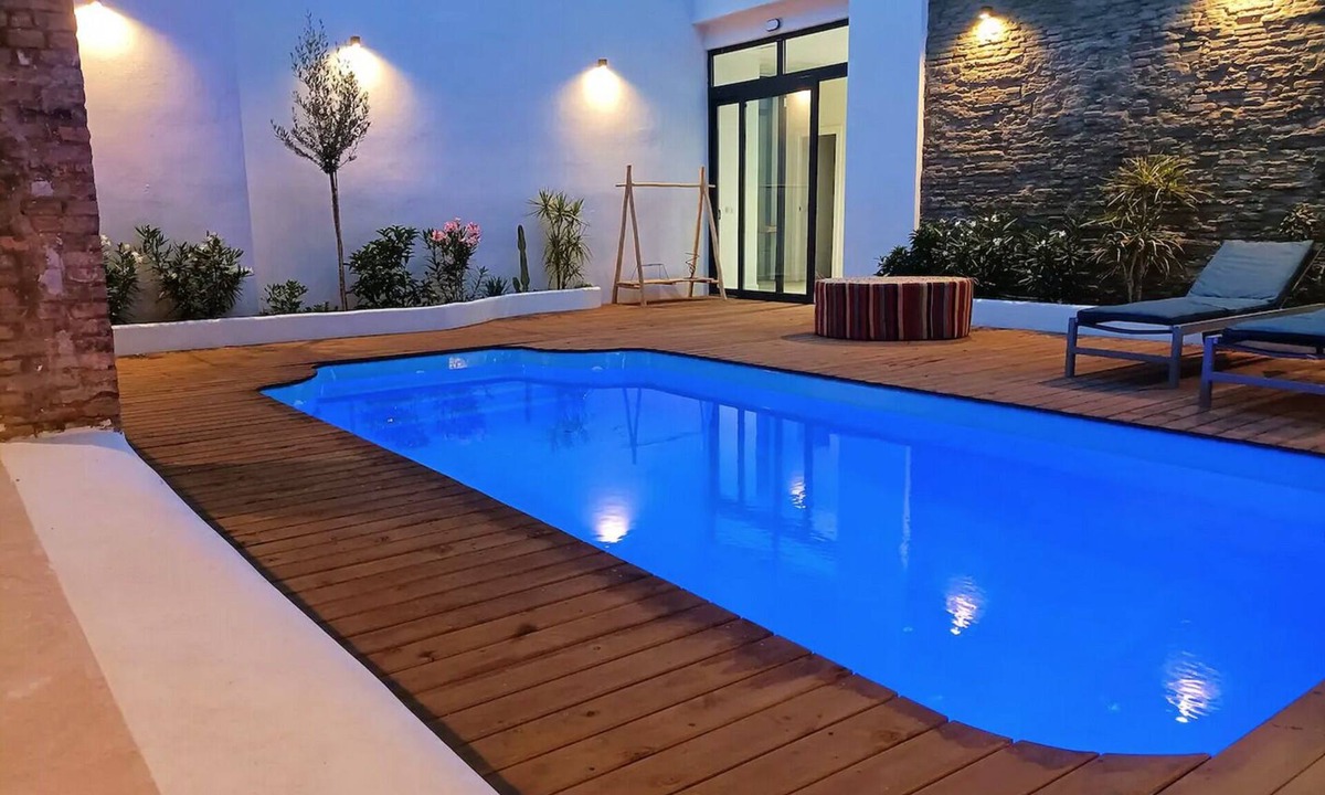 Aiora House | Villa Conserva