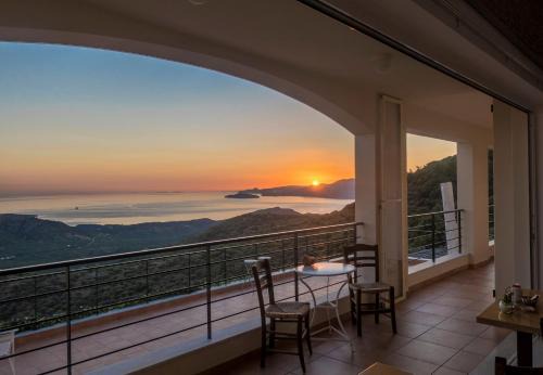 Kroustas Bed & Breakfast | Villa Dio Petres