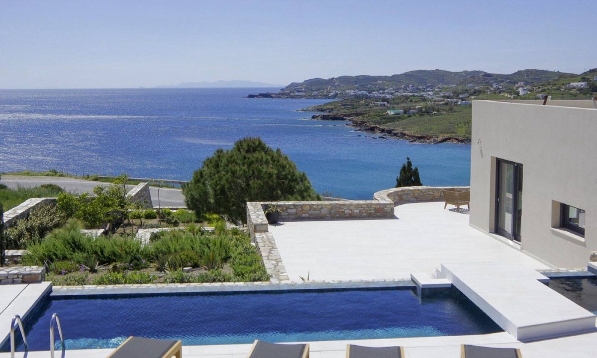 Syros Villa | Villa Evanthia | 2 BDR | Sea Views | Pool | Syros