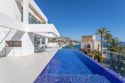 Coveta Fuma Villa | Villa Lizo