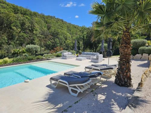 Grimaud Villa | Villa Privée - Les Trois J - Charme & Bien-être