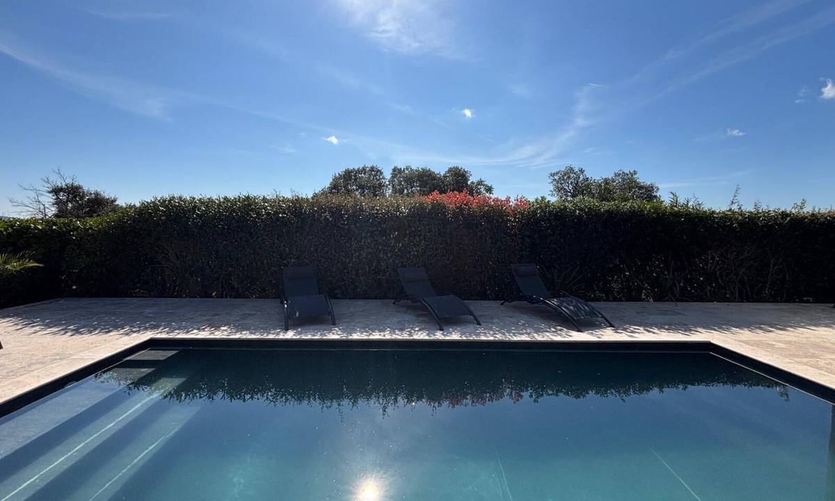 Preconil Villa | Villa Provençale La Lauva swimming pool absolute calm