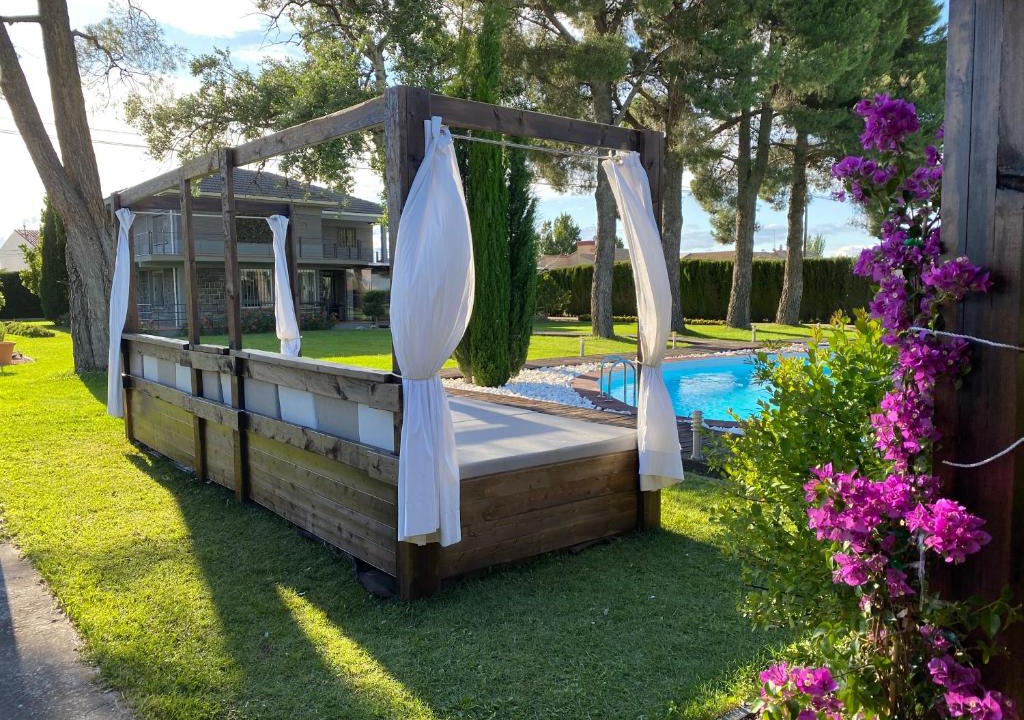 Zaragoza Villa | VILLA SA CALMA