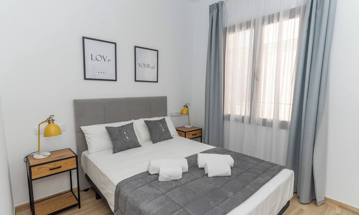 Distrito Sur Apartment | Vrbo Property