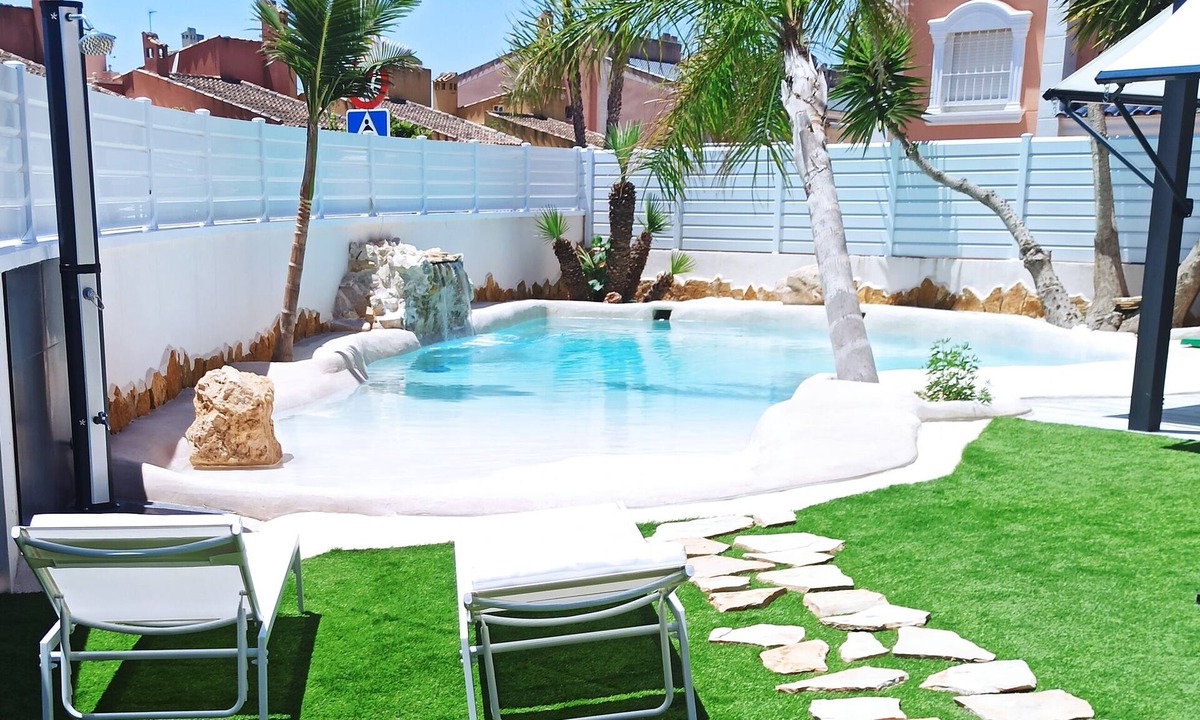 Gran Alacant Ski Chalet | Your Private Paradise Beach