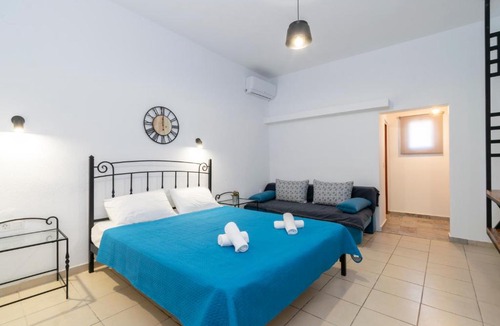 Neos Marmaras House | Εξοχικό 60μ από την κεντρική παραλία του Μαρμαρά