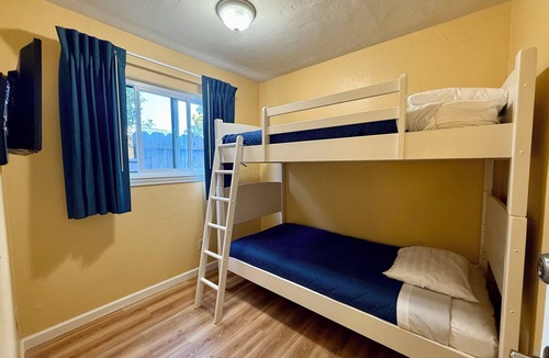 Downtown Monterey Cabin | 2 Bedroom PET-FRIENDLY Family Suite at Ocean-Side Property!