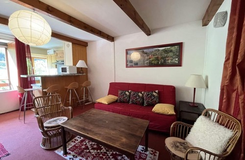 Le Sauze Apartment | 200m from shops, 3rd floor, terrace, tv, 50m², Sauze - Super Sauze