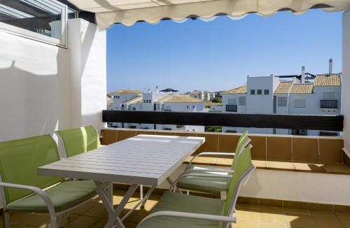 San Luis de Sabinillas Apartment | 2101-Nice penthouse in complex with pools