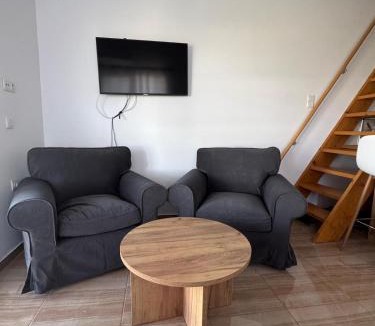 Samothrace House | 2BR Beachfront Home Sea & Mountain View