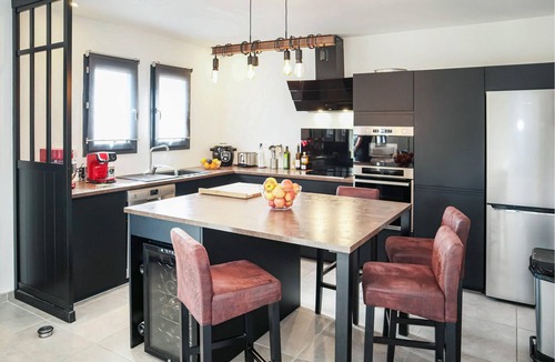 Violes House | 3 bedroom accommodation in Violès