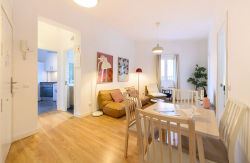 Moncloa-Aravaca Apartment | 3-bedroom flat with balcony and all amenities in Madrid Tempory PDD82B