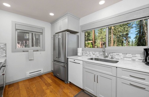 Graeagle Apartment | 3 Bedroom, Golf Course Views