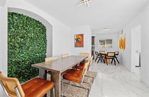 East Grove House | 4-bedroom GEM with Mountains Views w/Pool & Basketball court, Relax & Play!