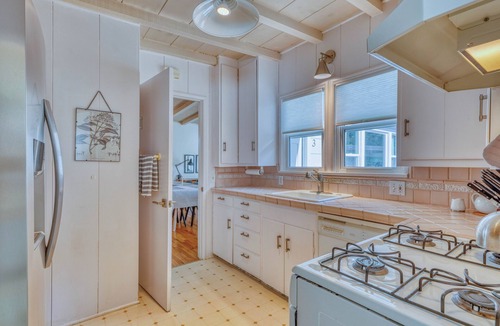 Northeast Carmel House | 4028 Brambles - Just 5 Blocks from Downtown Carmel