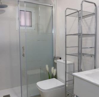 San Blas-Canillejas Apartment | 77 Hakuna Nicolasa