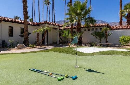 Racquet Club West House | 77 Palms