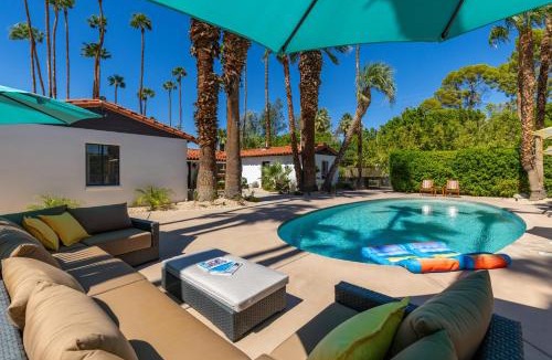 Racquet Club West House | 77 Palms