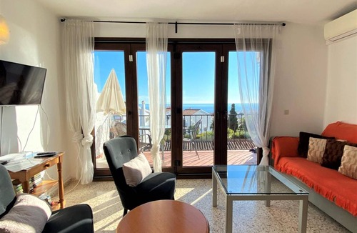 Nerja Apartment | 80 m² Apartment ∙ 2 bedrooms ∙ 4 guests