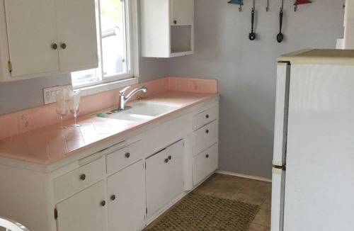 Ventura Apartment | A charming 1+1 located on the hillside of Ventura w/ Ocean View