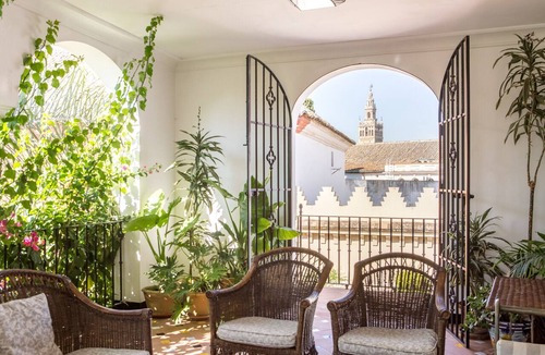 San Bartolome Apartment | A unique home where you will breathe in history