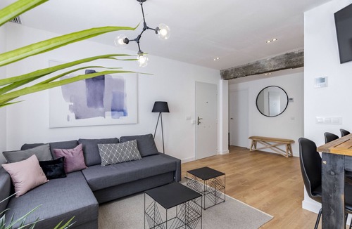 San Diego Apartment | (A1) Style 9.3