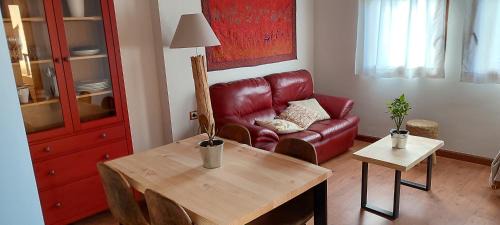 Alameda del Valle Apartment | Alameda 2
