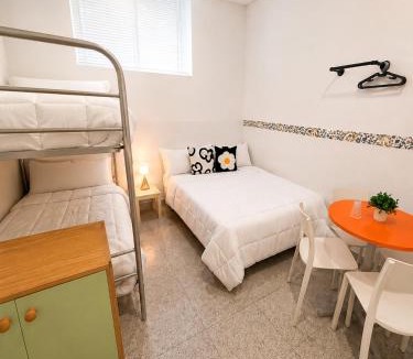 Numancia Hostel | Alexa Host Vallecas