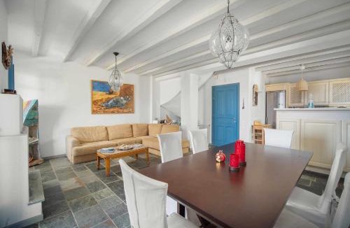 Livadi House | Almira