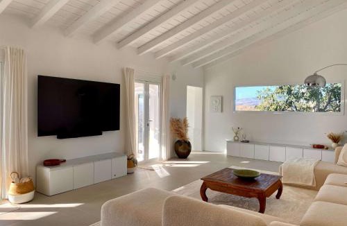 Alora Villa | Alora Private Villa - Pool & 360 Mountain Views
