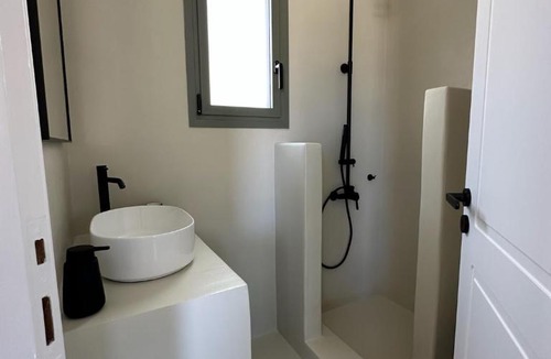 Ormos Korthiou Apartment | Ammos Andros Accommodation