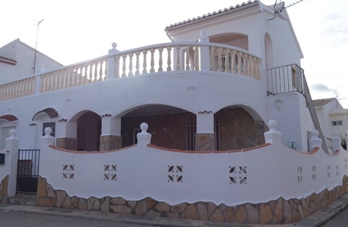 Oliva Villa | Anacasa Villa Codonyer Kiko Playa CH302