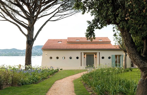Cote d'Azur- French Riviera Villa | Anchor, waterfront villa